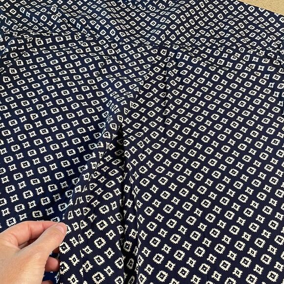 JACHS Girlfriend Cap Sleeve Button Down Short Sleeve Printed Blouse navy & cream - Picture 9 of 13